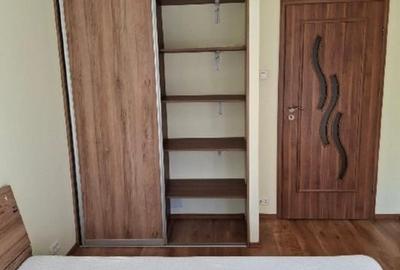 Apartament cu 3 camere decomandat, mobilat în Obor - 13