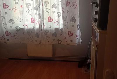 Apartament cu 3 camere decomandat în Central - 8
