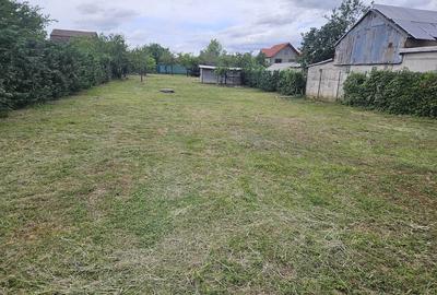 Teren de 1743 mp, în Central - 2