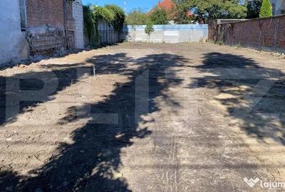 Teren de 706 mp, în Spitalul Județean - 1
