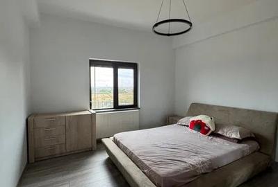 Apartament cu 3 camere decomandat, mobilat în Lazu - 1