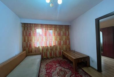 Apartament cu 2 camere decomandat în Cedonia