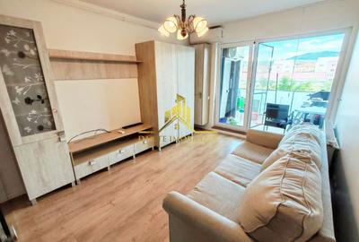 Apartament cu 2 camere semidecomandat, mobilat în Bună Ziua