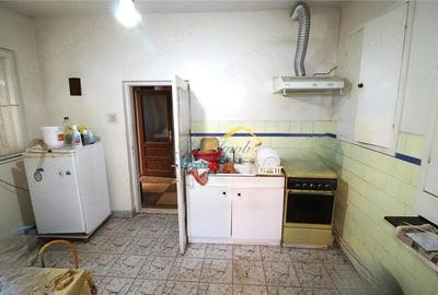 Casă cu Teren 390 Mp în Central - 11