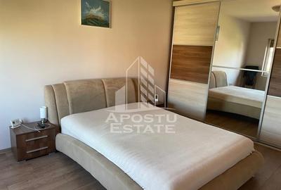 Apartament cu 3 camere semidecomandat în Dumbrăvița