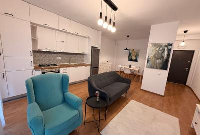 Apartament cu 2 camere semidecomandat în Florești