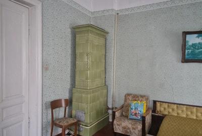 Casă cu 3 camere cu Teren 600 Mp în Ultracentral - 2