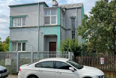 Casă individuală cu 5 camere cu Garaj în Central - 2