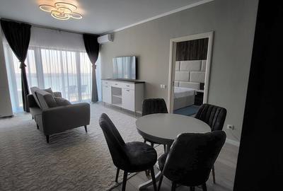 Apartament cu 3 camere decomandat în Faleză