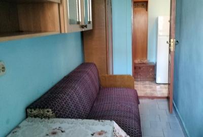 Garsonieră decomandată în Central - 7
