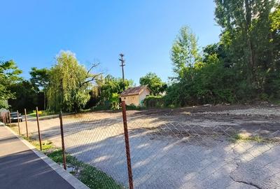 Teren Construcții intravilan de 702 mp, în 9 Mai - 8