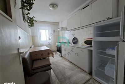 Apartament cu 3 camere decomandat în Florilor - 15