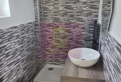 Casă cu 3 camere în Central