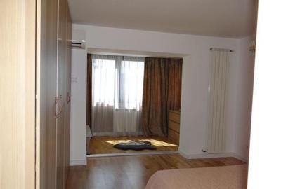 Apartament cu 3 camere semidecomandat, mobilat în Decebal - 4