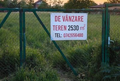 Teren de 2530 mp, în Uliuc - 1