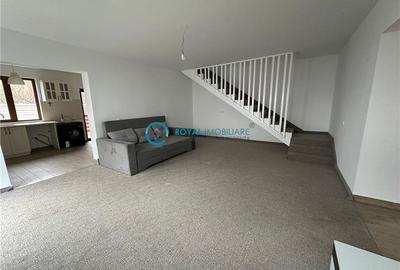 Duplex cu 4 camere cu Canalizare în Strejnicu - 1