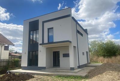Casă individuală cu 5 camere cu Teren 465 Mp în Cumpăna - 1