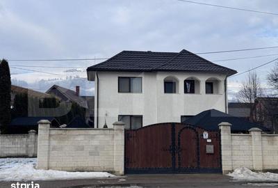 Casă cu 4 camere cu Teren 814 Mp în Central - 7
