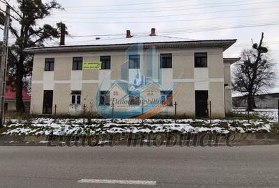 Spațiu comercial, de 400 mp, în Periferie