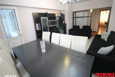 Apartament cu 3 camere decomandat în Ultracentral