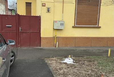 Casă cu Teren 1080 Mp în Central - 2