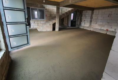 Casă cu 4 camere cu Teren 350 Mp în Borca - 4