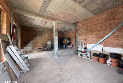 Casă cu 6 camere cu Teren 500 Mp în Baciu - 11