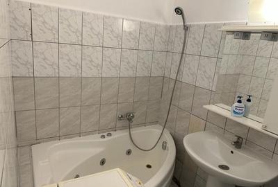 Garsonieră decomandată în Valea Aurie