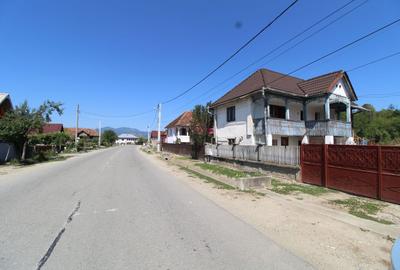 Casă individuală cu 4 camere cu Canalizare în Godinești - 9