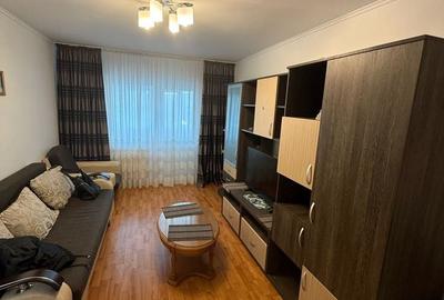 Apartament cu 3 camere decomandat în Central - 1