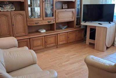 Apartament cu 3 camere decomandat în Central - 2