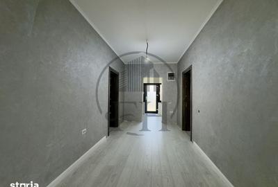 Casă cu 4 camere cu Teren 2561 Mp în Cobadin - 18