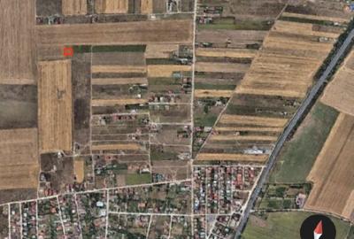 Teren de 433 mp, în Lazu