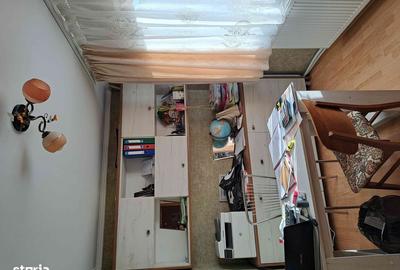 Casă cu 6 camere cu Teren 1500 Mp în Braniștea - 10
