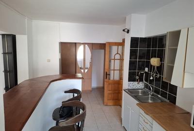 Apartament cu 2 camere decomandat în Central - 4