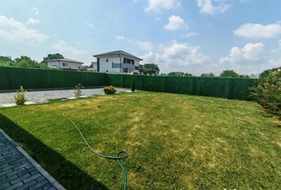 Casă cu 4 camere cu Teren 398 Mp în Cumpăna