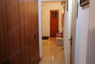 Apartament cu 4 camere decomandat în Sălăjan - 3