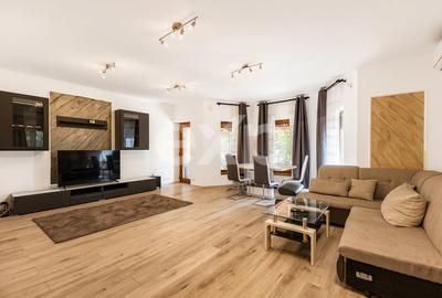 Duplex cu 5 camere cu Canalizare în Dumbrăvița