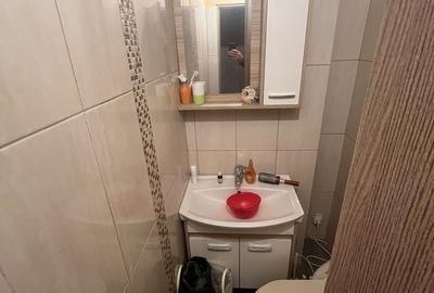 Apartament cu 4 camere în Tei