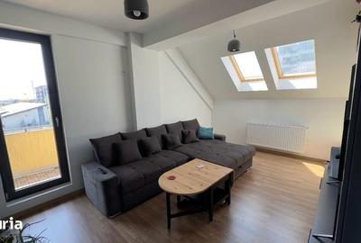 Apartament cu 3 camere decomandat în Ozana