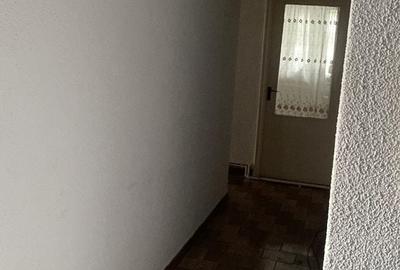 Apartament cu 3 camere decomandat în Bălcescu