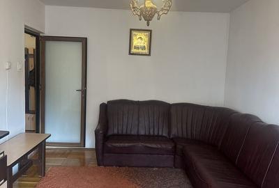 Apartament cu 3 camere decomandat în Central - 9