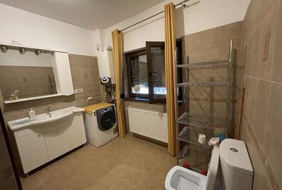 Casă cu 4 camere cu Teren 230 Mp în Central - 3