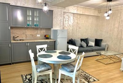 Apartament cu 2 camere, mobilat în Central
