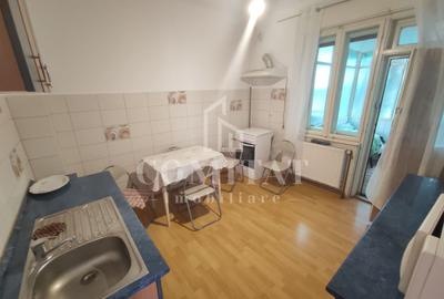 Apartament cu 3 camere decomandat, mobilat în Zorilor - 9