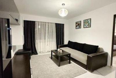 Apartament cu 2 camere semidecomandat, mobilat în Tei