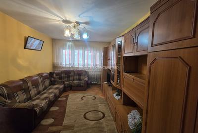 Apartament cu 2 camere decomandat, mobilat în Vest