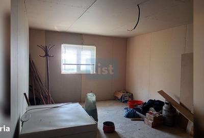 Casă cu 3 camere în Traian - 5