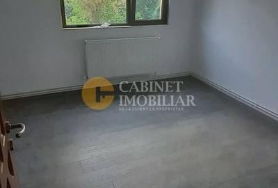 Casă individuală cu 4 camere cu Canalizare în Voinești