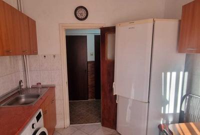 Apartament cu 3 camere decomandat în Zimbru